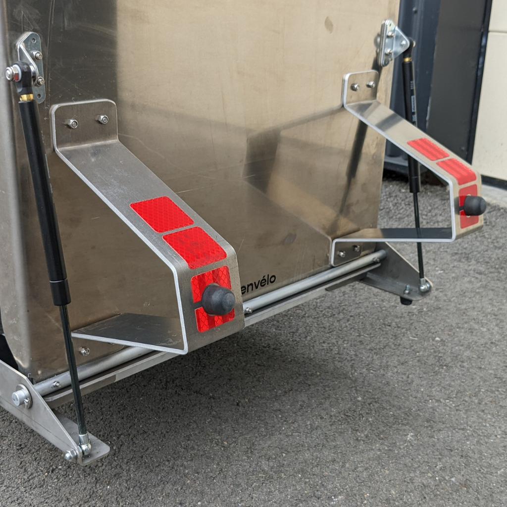 Rampe avec vérins à gaz